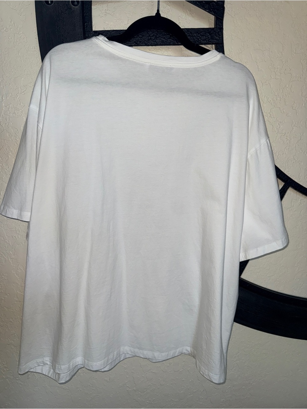 Petal & Pup Loa Graphic Tee - Size Oversized Large - Picture 5 of 6